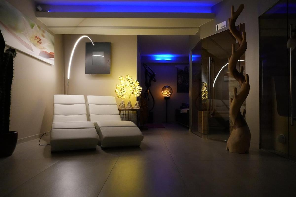 Hotel Monte Cristo Hoeselt Zewnętrze zdjęcie