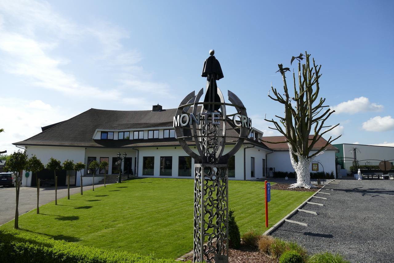 Hotel Monte Cristo Hoeselt Zewnętrze zdjęcie